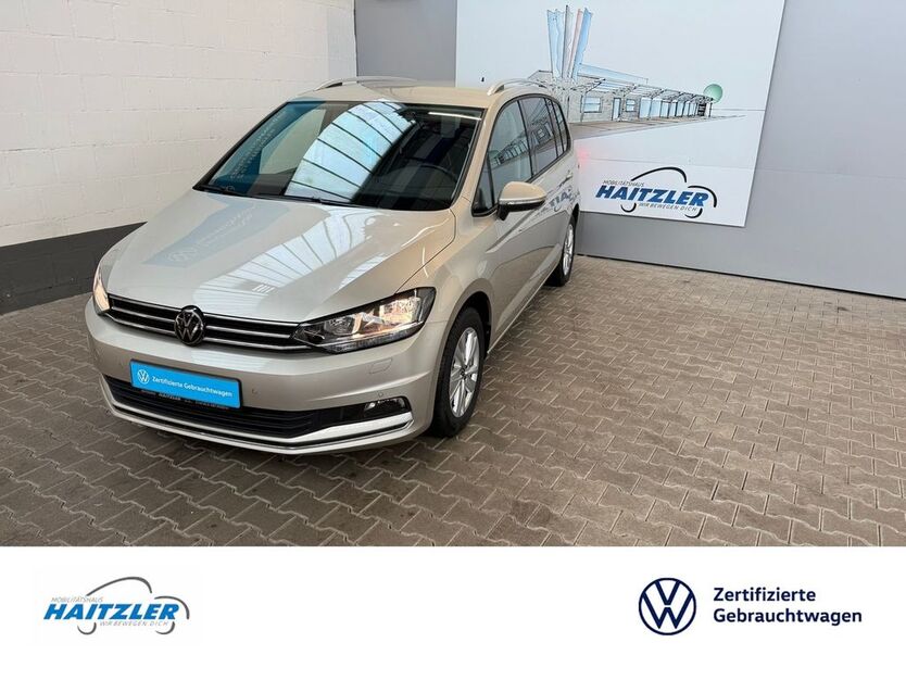 VW Touran 17.900 km 32.980 € Gernsbach 76593