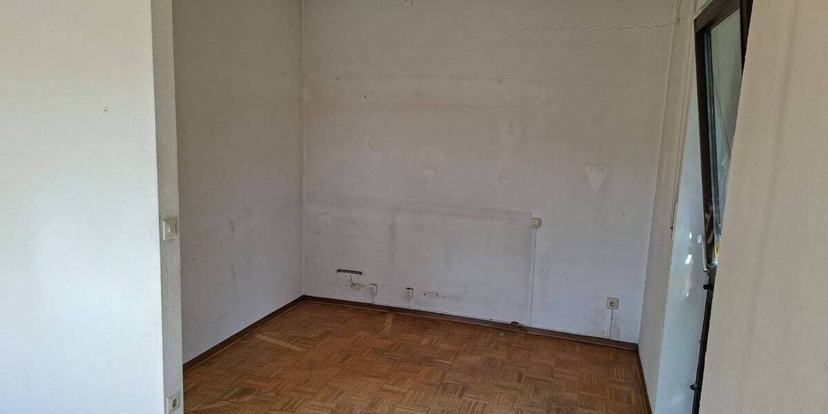 Einfamilienhaus Baden-Baden Weststadt - 4 Zimmer, 133 m&sup2;, 380.000&euro; | Angebot:26243958