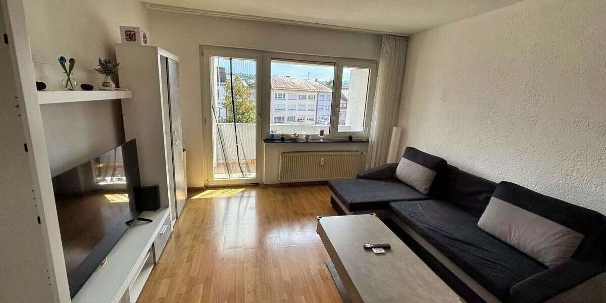Etagenwohnung Bruchsal - 4 Zimmer, 75 m&sup2;, 750&euro; | Angebot:27452487