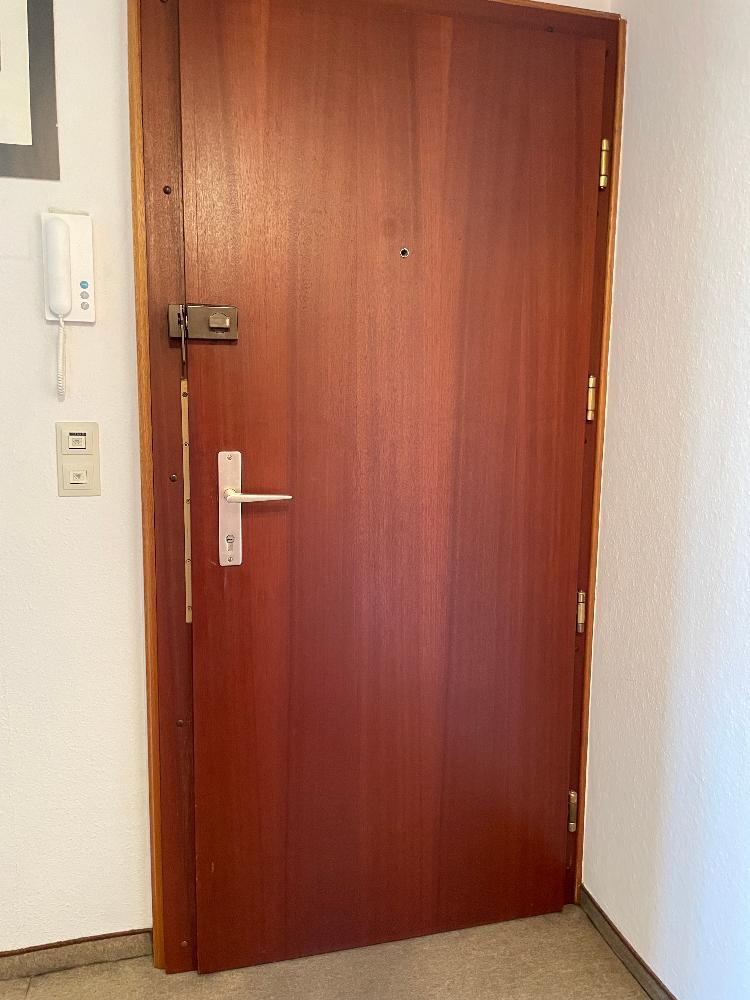 ### Geschmackvolles großzügiges Wohnen am Kronenplatz ### 4.5 zimmer