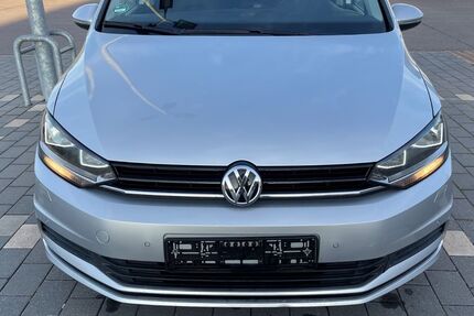 VW Touran 205.000 km 10.990 &euro; Rastatt 76437