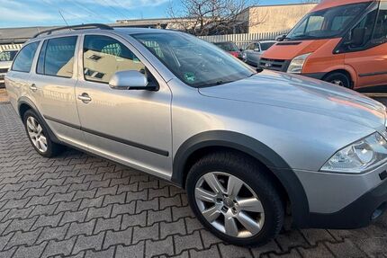 Skoda Octavia 322.000 km 1.650 &euro; Karlsruhe 76189