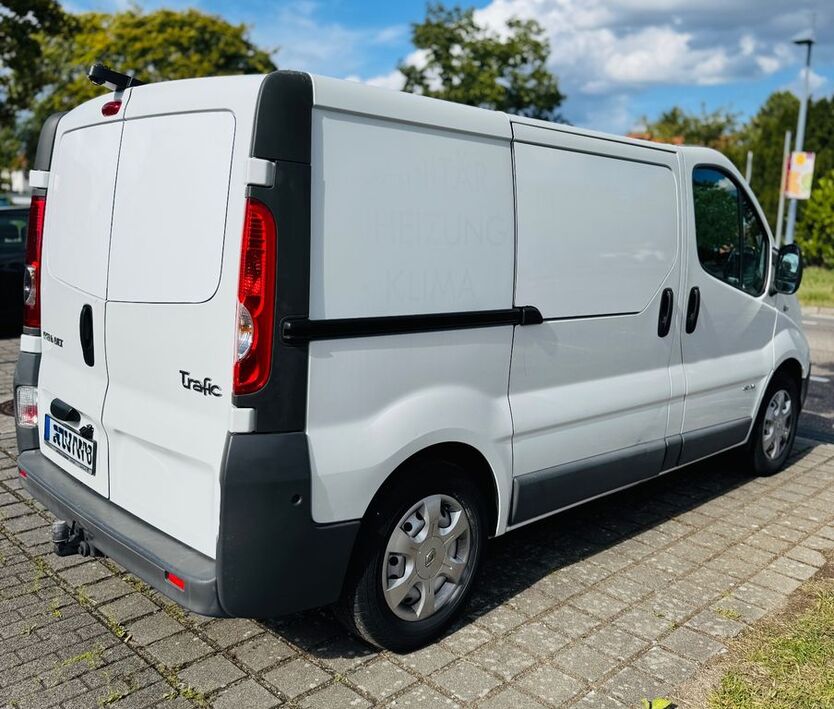 Renault Trafic 195.000 km 6.999 € Waghäusel 68753