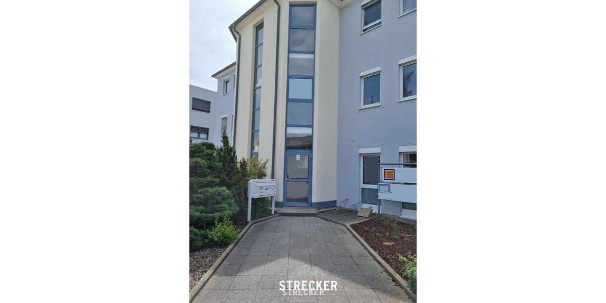 Gewerbeobjekt Karlsbad Langensteinbach - 4 Zimmer, 120 m&sup2;, 900&euro; | Angebot:23982181