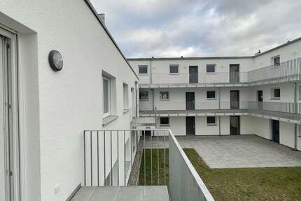 Wohnung zum Mieten in Huttenheim 980 € 67.47 m² 2 zimmer