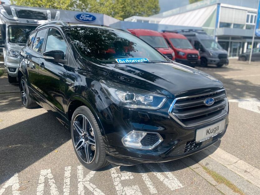 Ford Kuga 68.700 km 18.490 € Bretten 75015