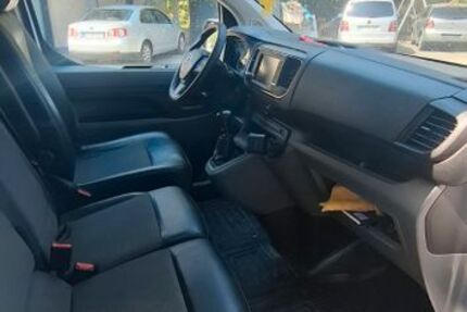Toyota Proace City 246.000 km 9.500 &euro; Karlsruhe 76131