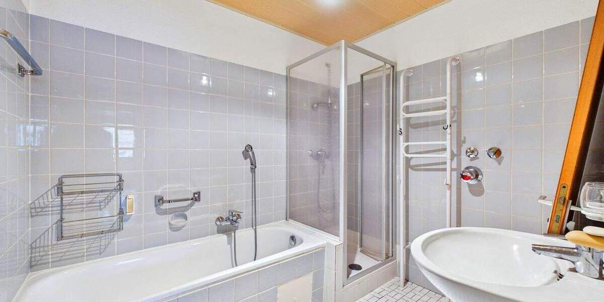 Etagenwohnung Waghäusel Wiesental - 4 Zimmer, 108 m&sup2;, 249.000&euro; | Angebot:25903631