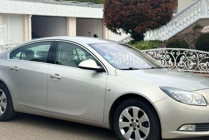 Opel Insignia 165.000 km 3.800 &euro; Hördt 76771