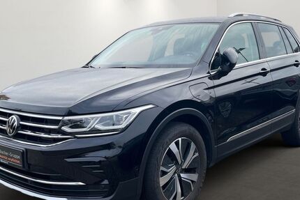 VW Tiguan 44.499 km 30.890 € Germersheim 76726