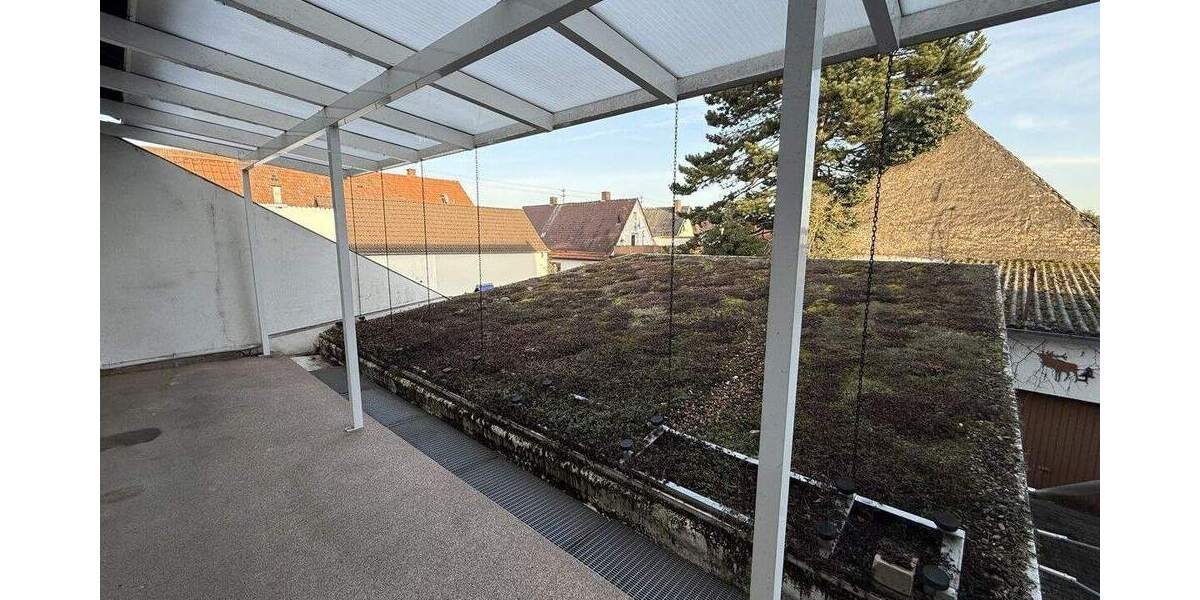 Mehrfamilienhaus, Wohnhaus Graben-Neudorf Neudorf - 7 Zimmer, 224 m&sup2;, 490.000&euro; | Angebot:25736356