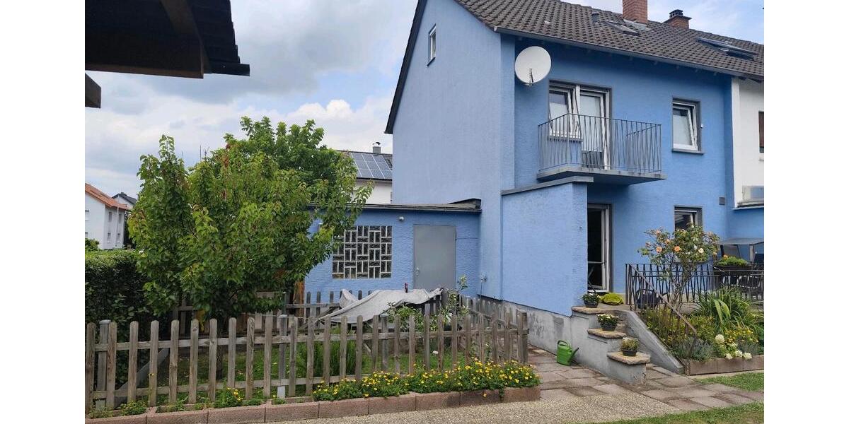 Reihenhaus Ettlingen - 4.5 Zimmer, 100 m&sup2;, 480.000&euro; | Angebot:27152836