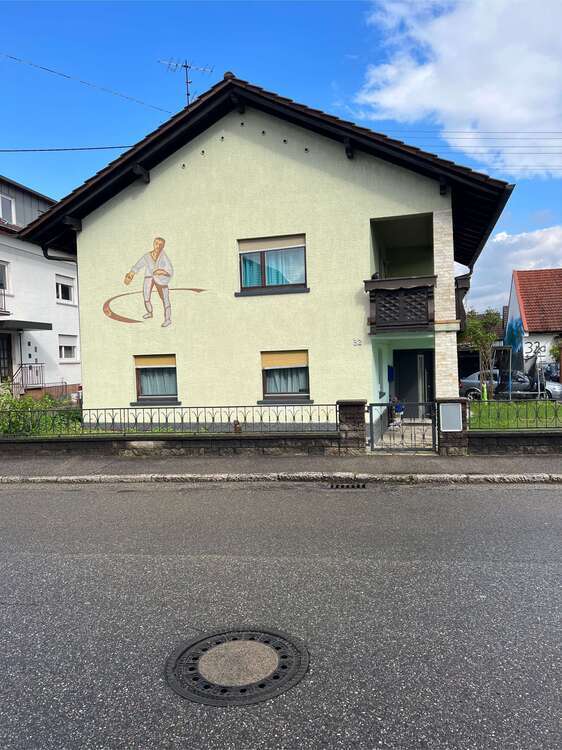 Haus zum Kaufen in Baden-Baden 295.000 € 130 m²