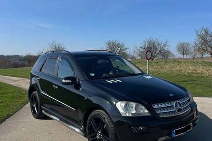 Mercedes-Benz ML 320 268.000 km 7.500 &euro; Bruchsal 76646