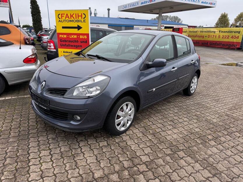Renault Clio 122.000 km 3.400 € Herxheim 76863