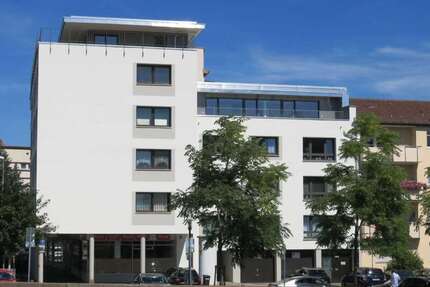 Wohnung Pforzheim - 2 Zimmer, 71 m&sup2;, 715&euro; | Angebot:26906083