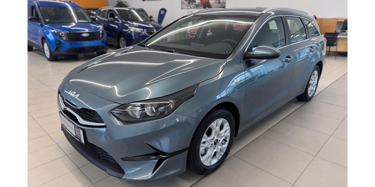 Kia ceed / Ceed 12.000 km 21.990 &euro; Landau 76829