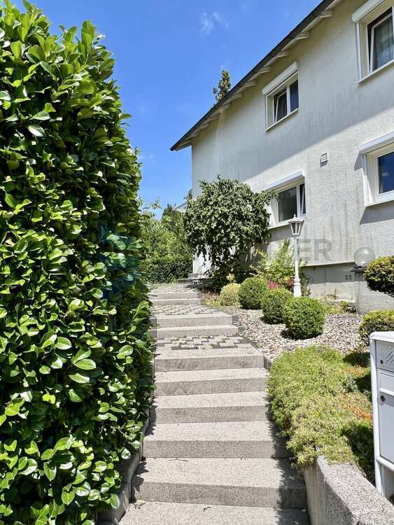 Haus zum Kaufen in Baden-Baden 880.000 € 191 m²