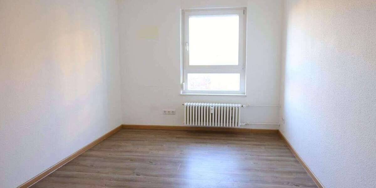 Etagenwohnung Pforzheim Haidach - 3 Zimmer, 78 m&sup2;, 275.000&euro; | Angebot:25738666