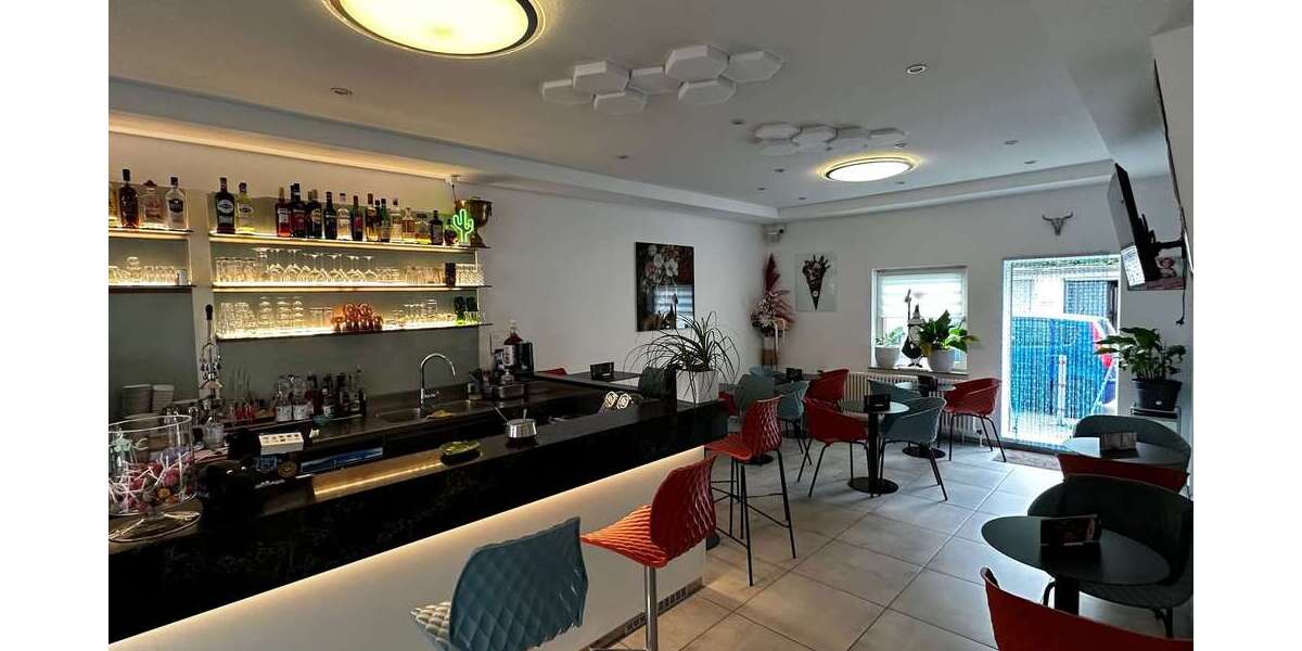 Eiscafé mit großer Terrasse in guter Lage - Gewerbeobjekt Karlsruhe Durlach | Angebot:24472346