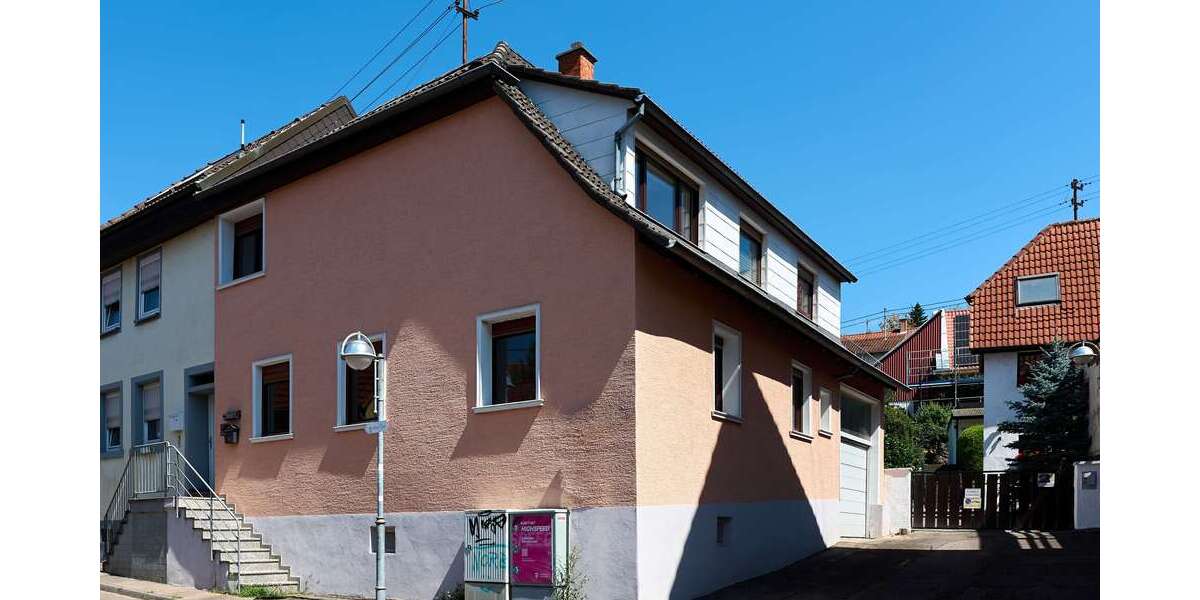 Einfamilienhaus Karlsruhe Grötzingen - 5 Zimmer, 144 m&sup2;, 350.000&euro; | Angebot:27157605