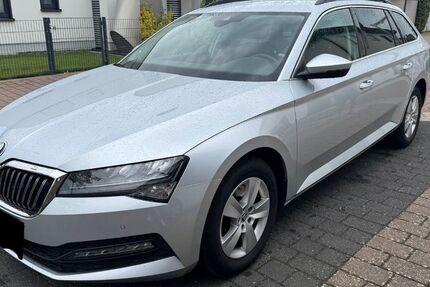 Skoda Superb 134.000 km 17.900 &euro; Karlsruhe 76189