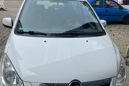 Opel Agila 70.500 km 3.900 € Muggensturm 76461