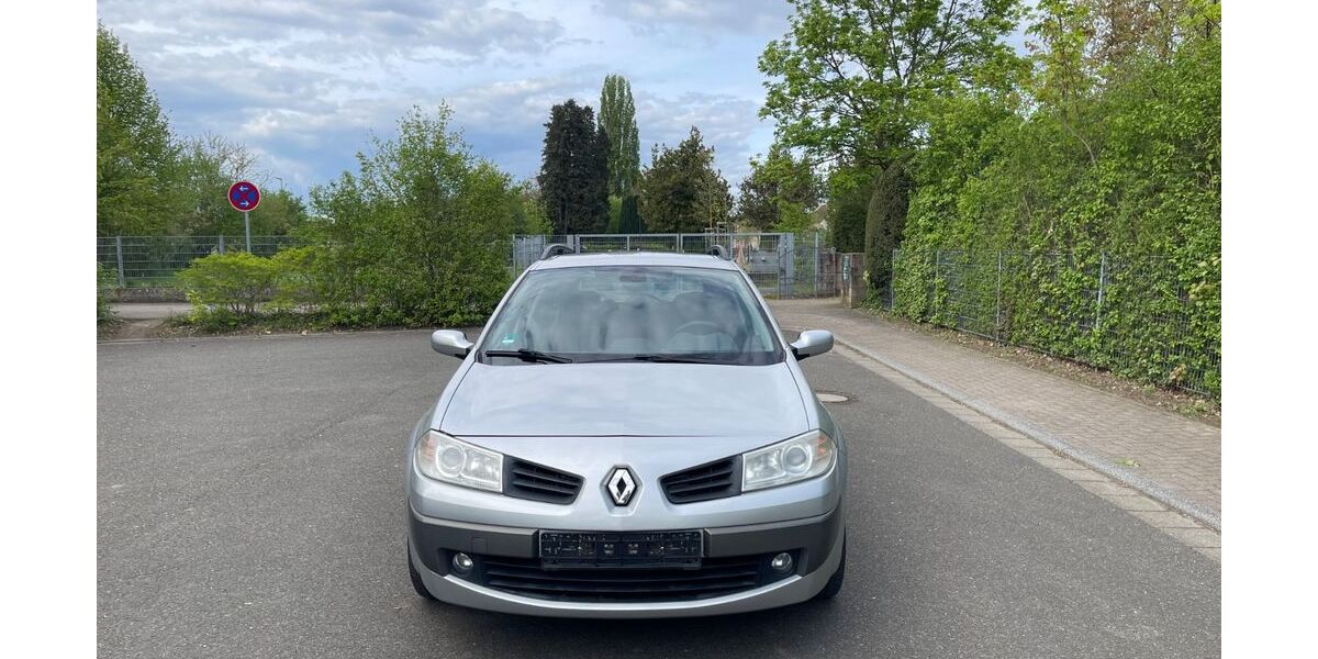 Renault Megane 172.336 km 3.600 &euro; Kuhardt 76773