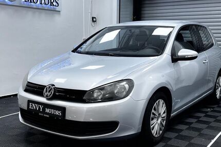 VW Golf 104.000 km 5.480 &euro; Bruchsal 76646
