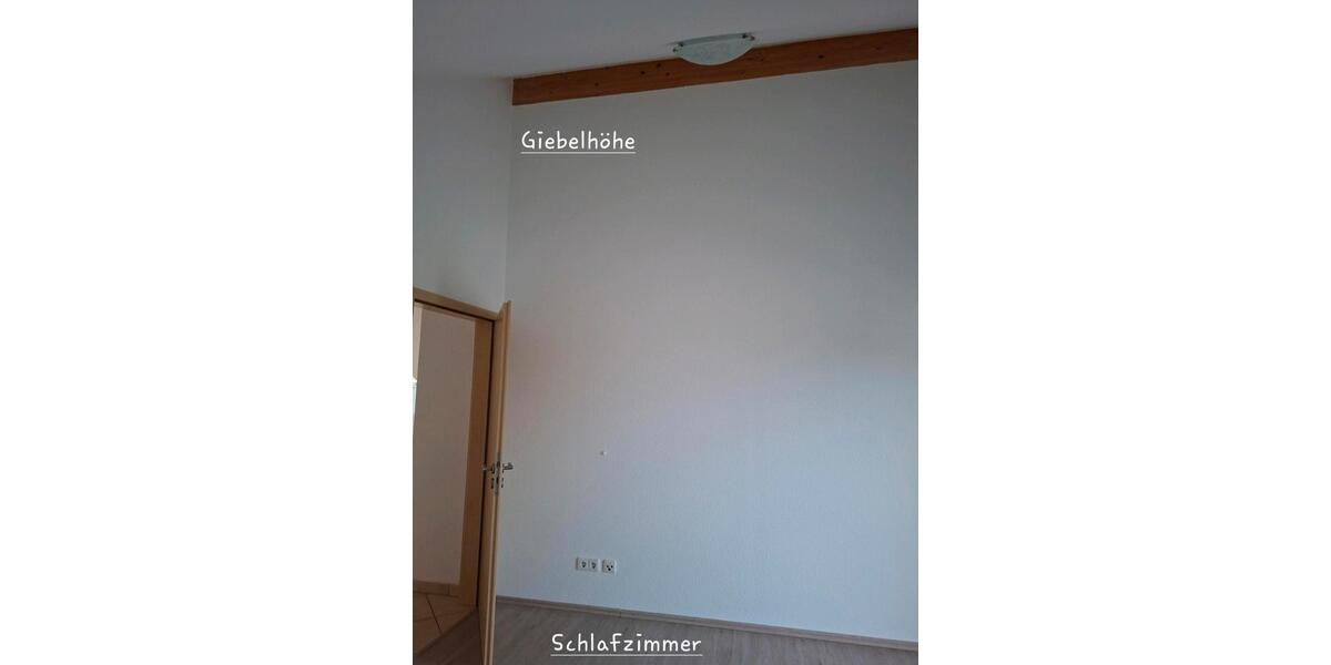 Dachgeschoßwohnung Rastatt - 3 Zimmer, 78 m&sup2;, 800&euro; | Angebot:26404885