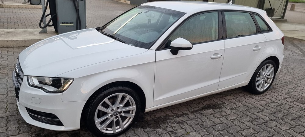 Audi A3 136.000 km 11.800 € Mühlacker 75417