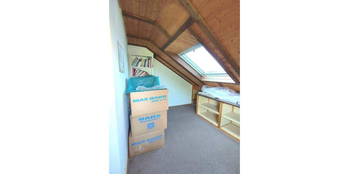 RESERVIERT ! EFH in absoluter Spitzenlage - direkt an Wiesen und Feldern 6 zimmer