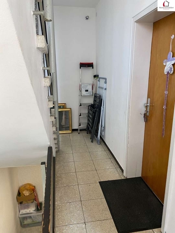 °°° Mehrfamilienhaus MIT 4 WohnungEN, 3 GARAGEN, GARTEN UND AUSBAUPOTENZIAL °°°