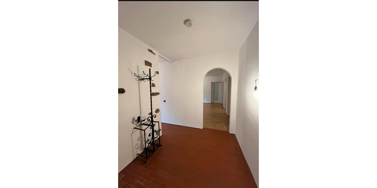 Etagenwohnung Karlsruhe Innenstadt-Ost - 3 Zimmer, 73 m&sup2;, 1.100&euro; | Angebot:24756251