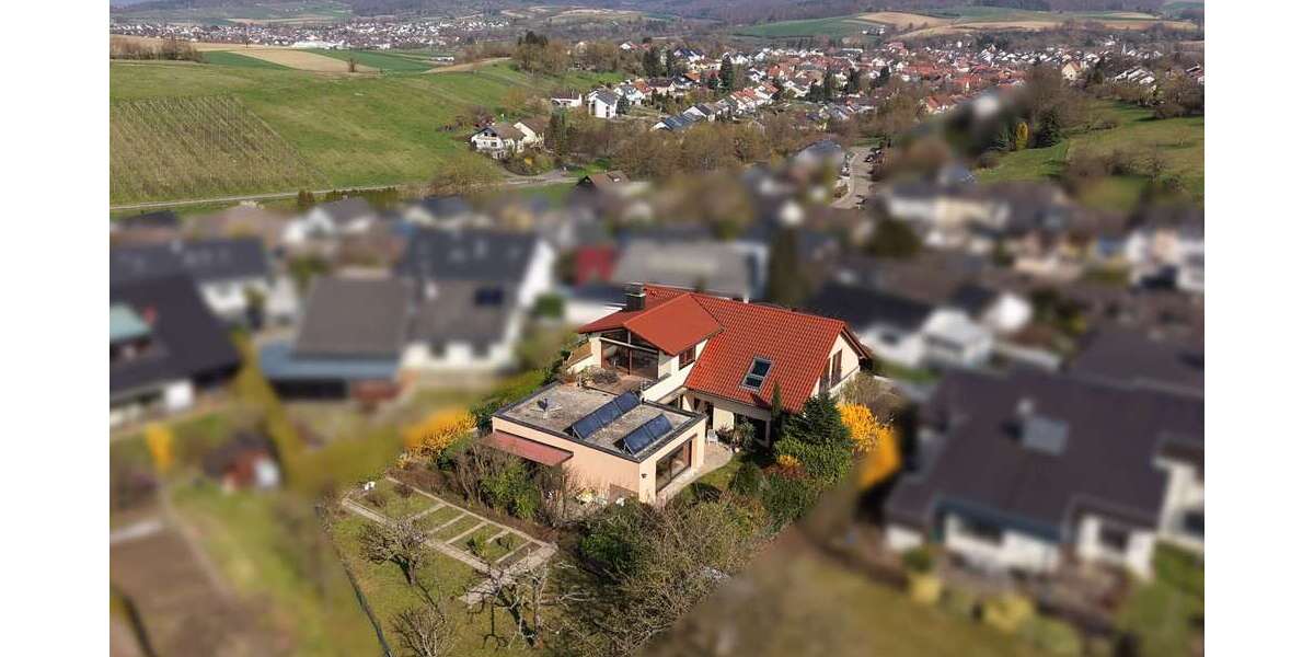 Einfamilienhaus Bruchsal / Helmsheim Helmsheim - 7 Zimmer, 334 m&sup2;, 735.000&euro; | Angebot:26157419