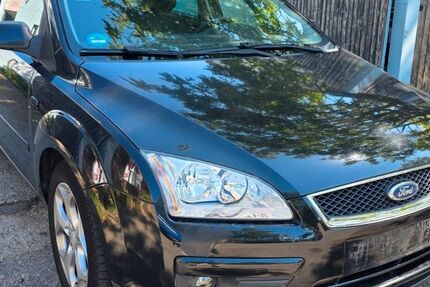 Ford Focus 246.500 km 1.399 &euro; Karlsruhe 76131