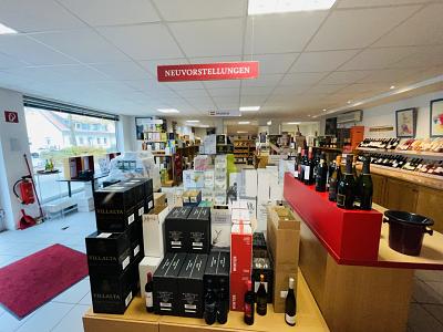 RENDITEOBJEKT, ZENTRAL UND GUT FREQUENTIERT 2 zimmer