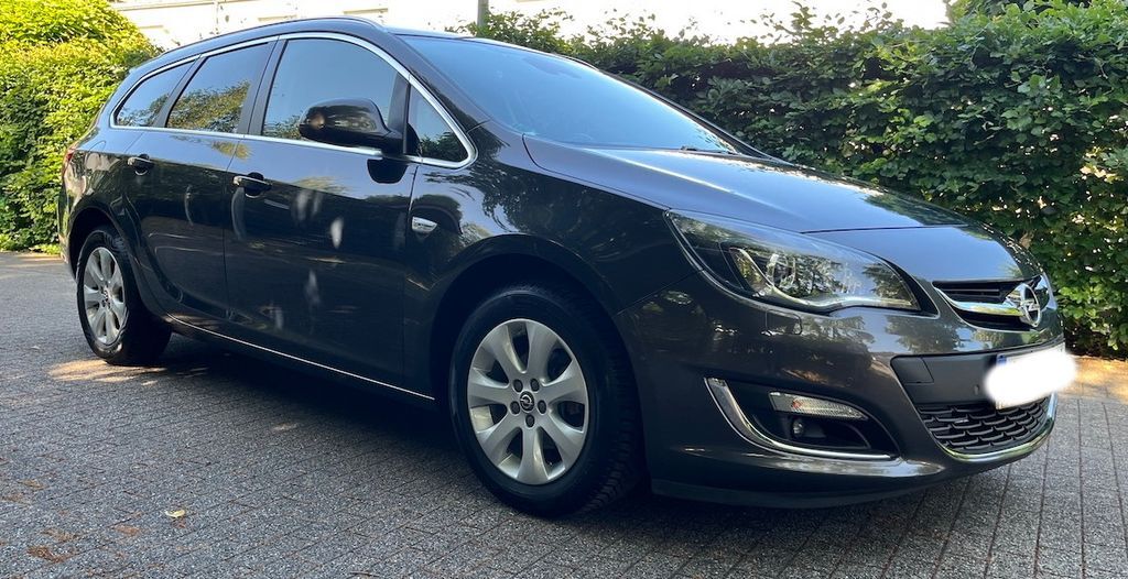 Opel Astra 109.500 km 9.990 € Karlsruhe 76189