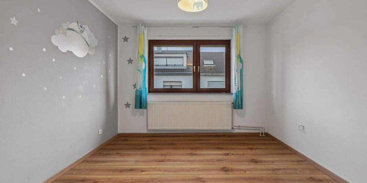 Doppelhaushälfte Karlsruhe Neureut - 6 Zimmer, 147 m&sup2;, 599.000&euro; | Angebot:25681026