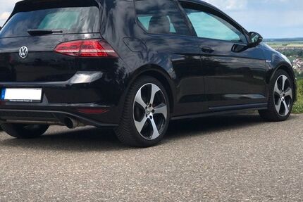 VW Golf 132.200 km 13.800 &euro; Kraichtal 76703