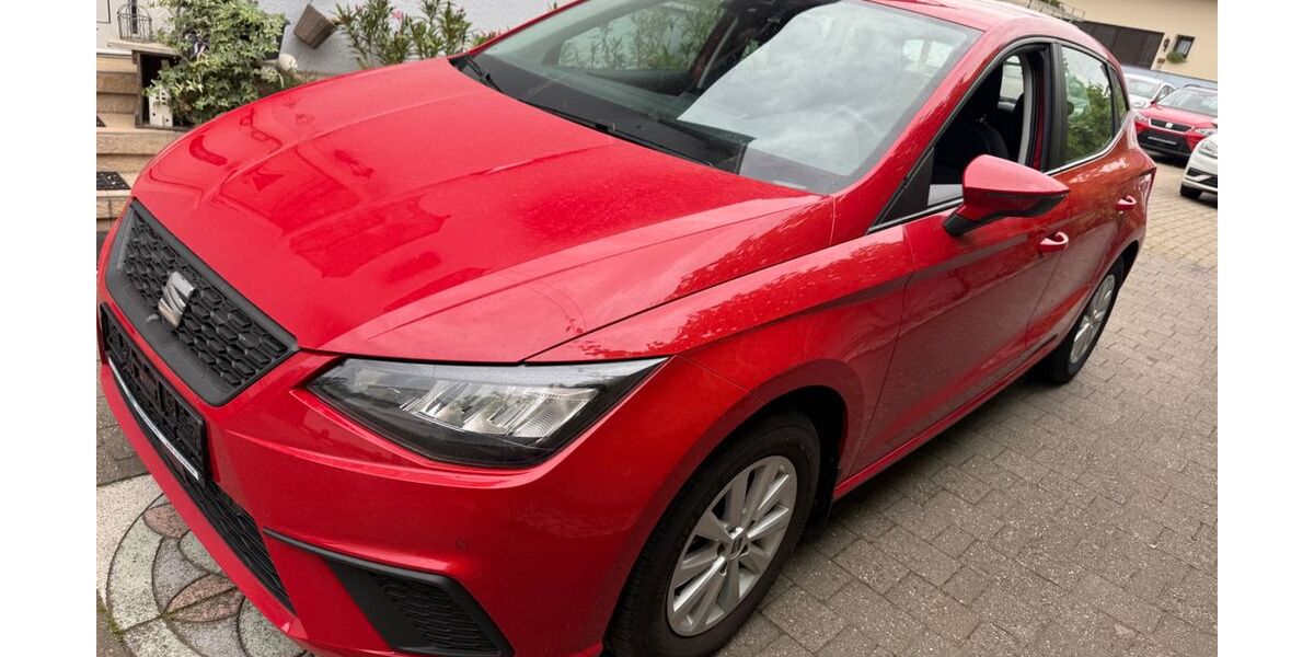 Seat Ibiza 30.613 km 10.900 &euro; Weingarten (Pfalz) 67366