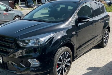 Ford Kuga 132.000 km 16.100 &euro; Dürrn 75248