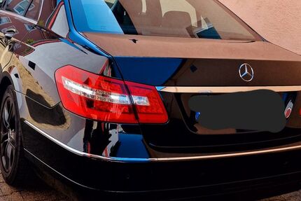 Mercedes-Benz E 220 179.000 km 12.200 &euro; Wörth am Rhein 76744