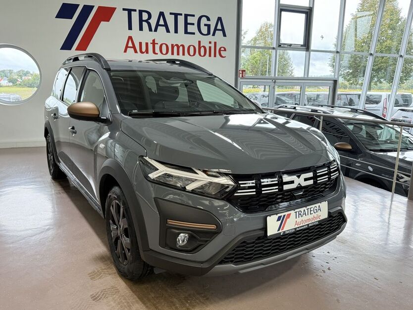 Dacia Jogger 1.511 km 25.290 € Bruchsal 76646