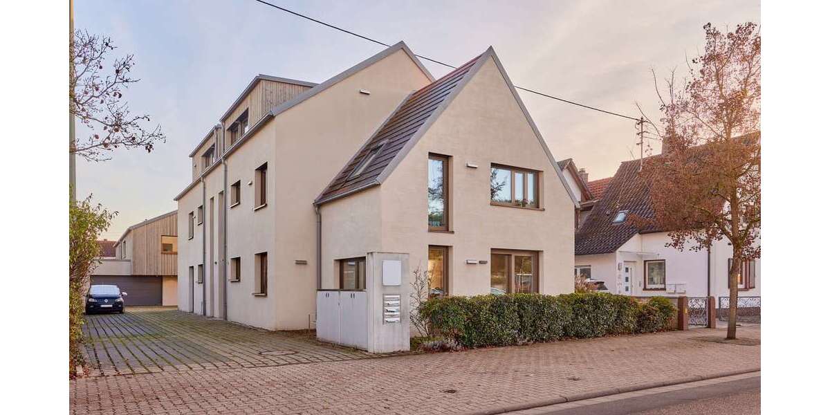Etagenwohnung Kandel - 2 Zimmer, 77 m&sup2;, 280.000&euro; | Angebot:26844598