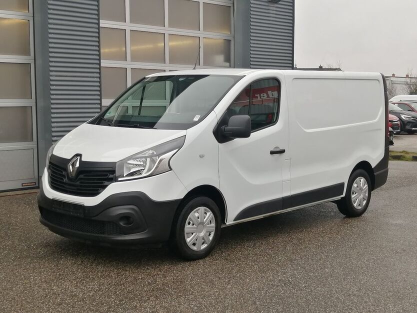 Renault Trafic 85.000 km 17.998 € Landau 76829