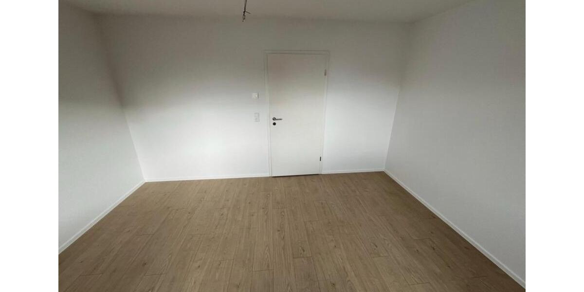 Reihenhaus Weingarten (Baden) - 5.5 Zimmer, 111 m&sup2;, 1.665&euro; | Angebot:24830170