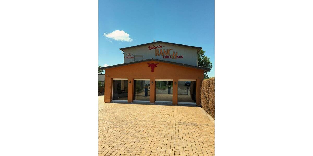 Vielseitiges Objekt Vereinsheim mit Wohnung in toller Aussichtslage 7 zimmer