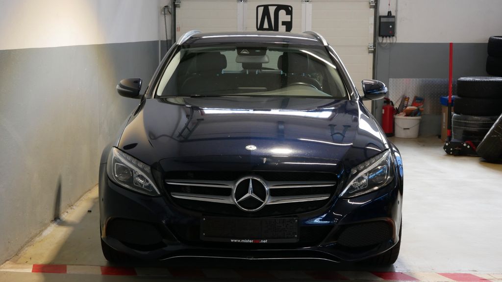 Mercedes-Benz C 250 213.982 km 13.990 &euro; Hagenbach 76767