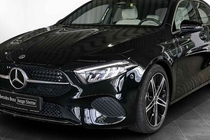 Mercedes-Benz A 180 4.540 km 32.190 &euro; Karlsruhe 76185